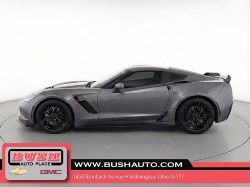 Used 2016 Chevrolet Corvette Z06 w/ 3LZ Preferred Equipment Group image 6