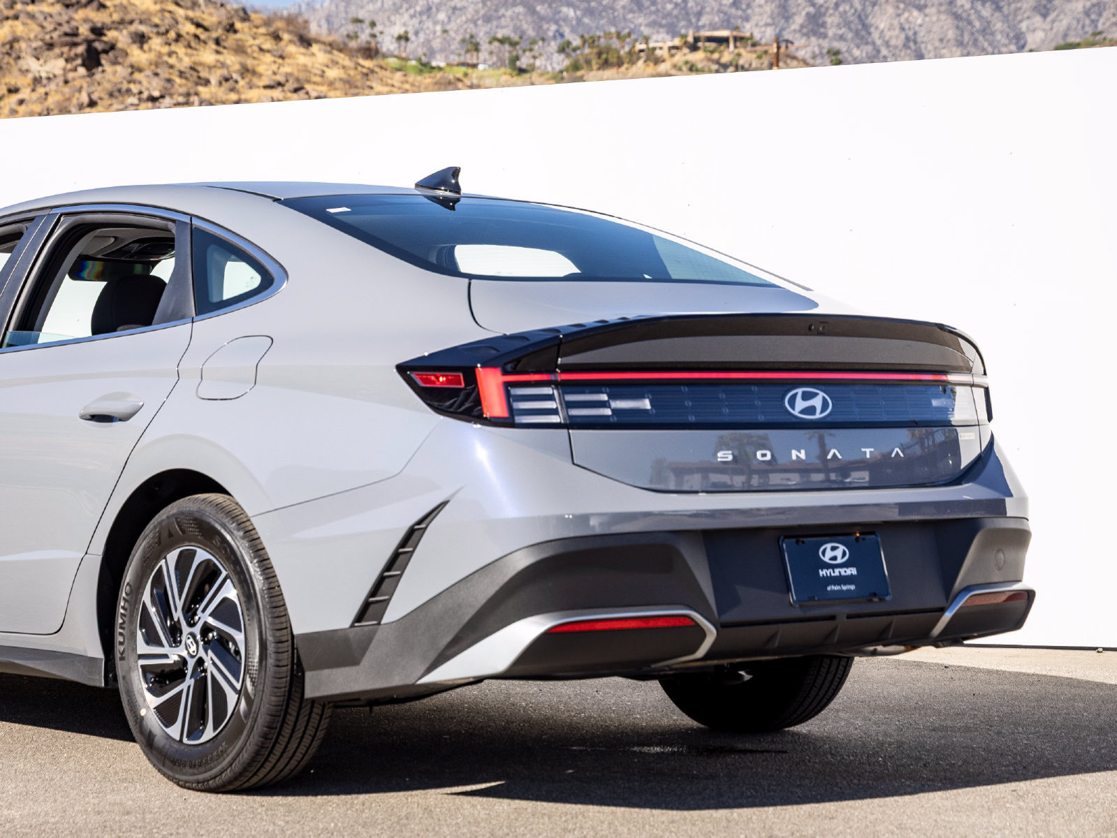 New 2027 Hyundai Sonata Blue FWD image 8