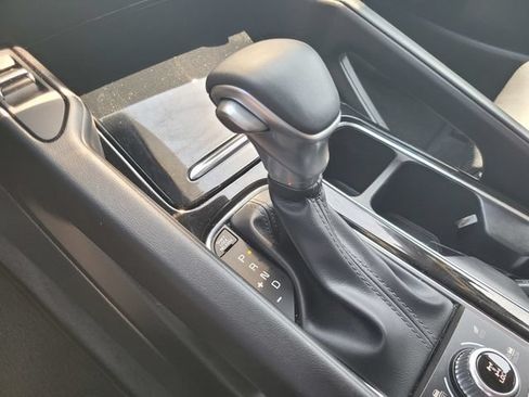 Used 2025 Kia Telluride S AWD/4WD image 18