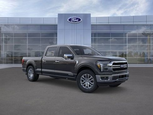 New 2025 Ford F150 Lariat w/ Equipment Group 502A High AWD/4WD image 8