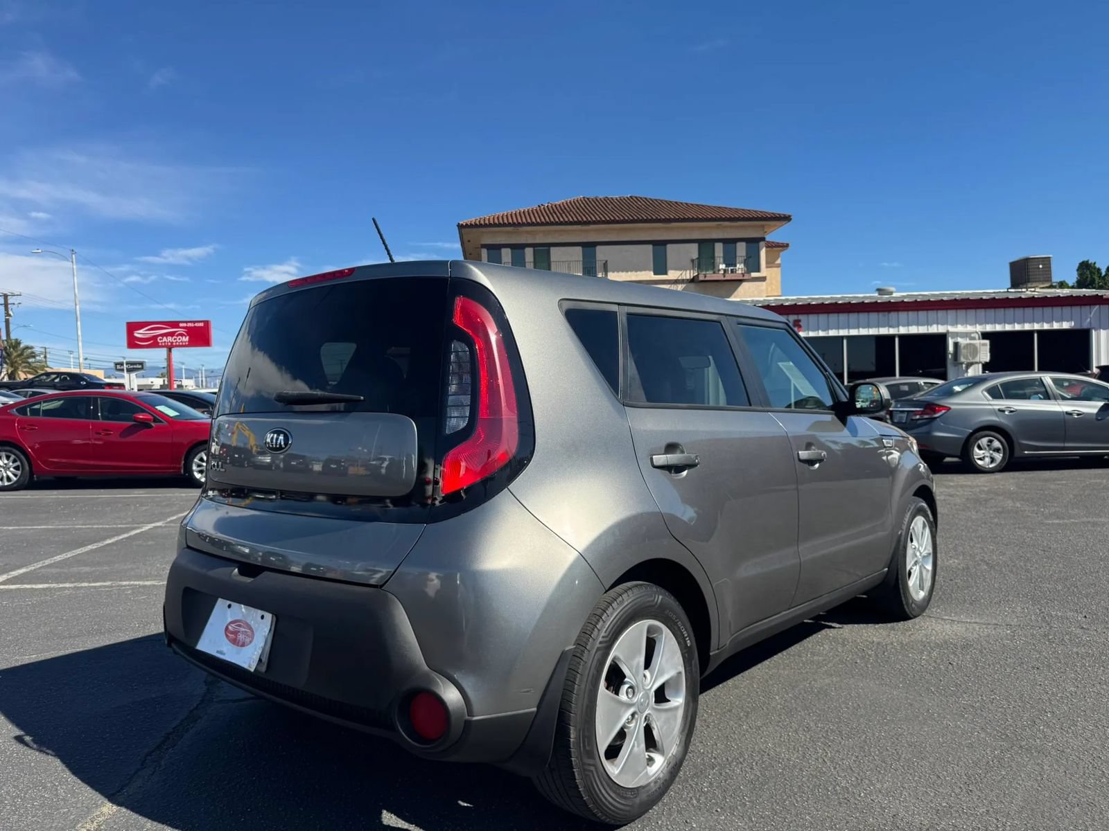 Used 2015 Kia Soul FWD image 9