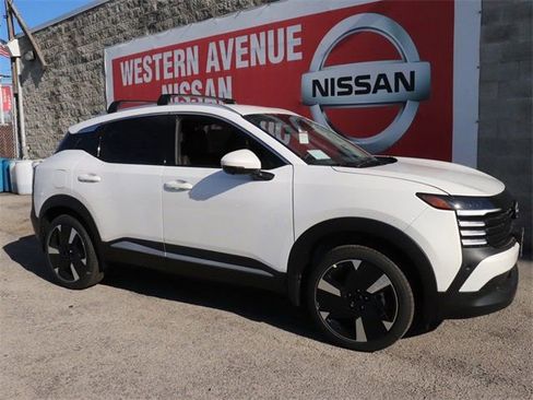 New 2025 Nissan Kicks SR w/ Illumination Package image 22