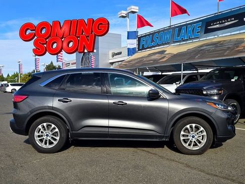 Used 2020 Ford Escape SE AWD/4WD image 2