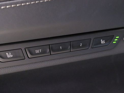 Used 2022 BMW 750i xDrive 750i xDrive w/ Executive Package image 30