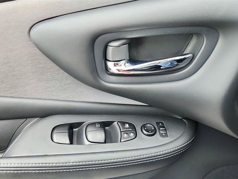 Used 2020 Nissan Murano SV FWD image 24