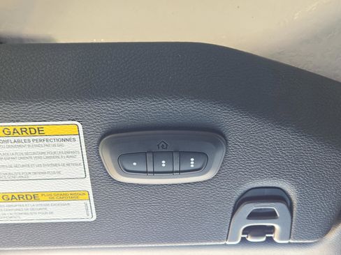 Used 2021 Jeep Gladiator Sport image 25