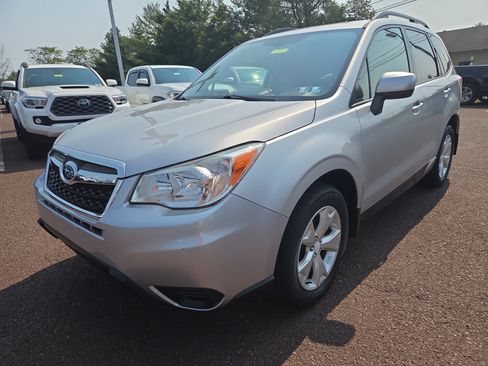 Used 2015 Subaru Forester 2.5i Premium w/ Popular Package #2 AWD/4WD image 7