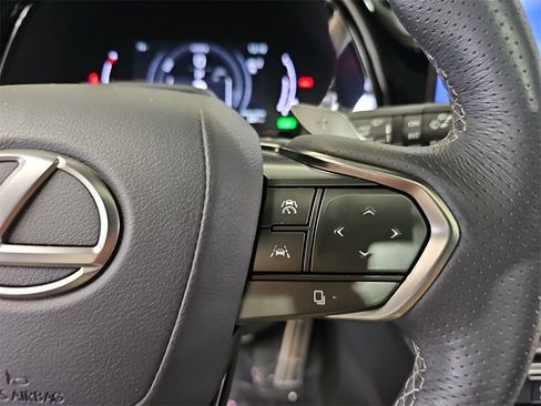 Certified 2024 Lexus RX 500h F Sport w/ Convenience Package image 18