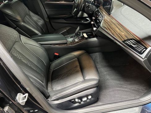 Used 2020 BMW 540i w/ M Sport Package RWD image 20