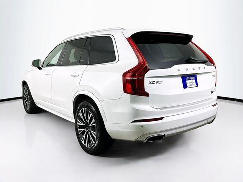 Used 2020 Volvo XC90 T5 Momentum w/ Protection Package Premier FWD image 6