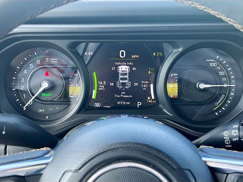 Used 2024 Jeep Wrangler High Altitude AWD/4WD image 39