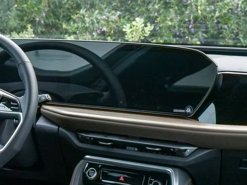 New 2025 Audi Q5 Premium Plus image 13