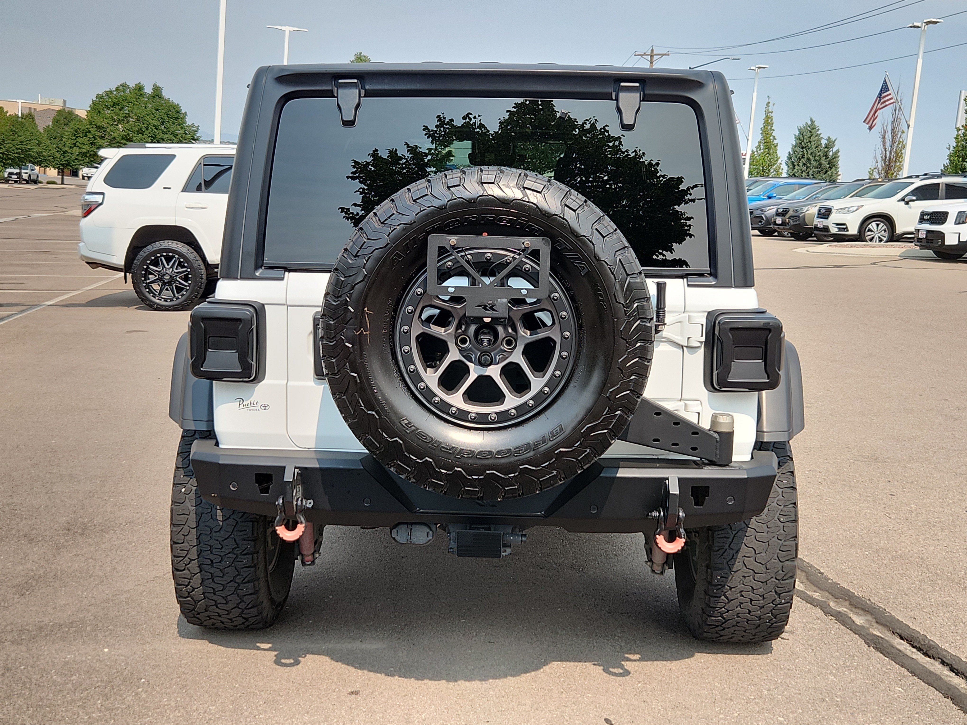 Used 2023 Jeep Wrangler Unlimited Rubicon w/ Xtreme 35 Tire Package AWD/4WD image 14
