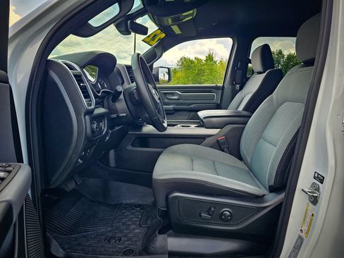 Used 2022 RAM 1500 Big Horn AWD/4WD image 13
