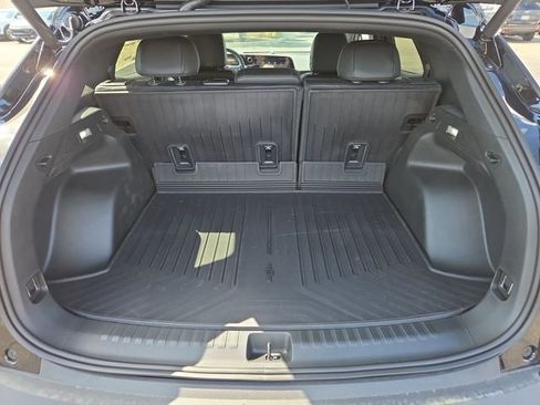 New 2025 Chevrolet Blazer EV LT image 24