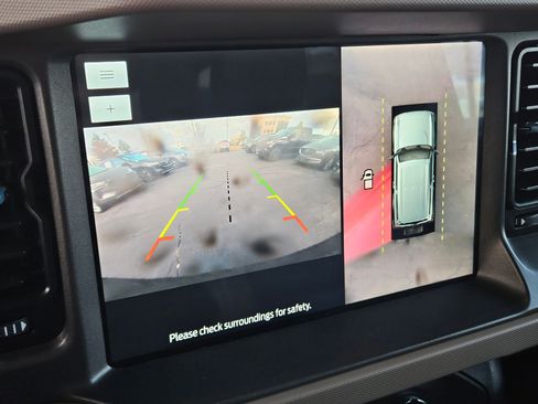 Used 2024 Ford Bronco Wildtrak image 25