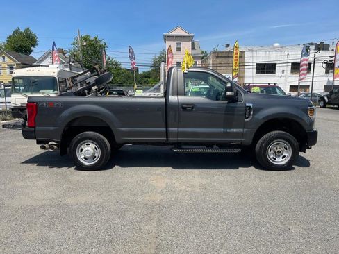 Used 2019 Ford F350 XL w/ Power Equipment Group AWD/4WD image 8