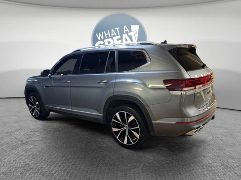Used 2024 Volkswagen Atlas SEL Premium R-Line image 6