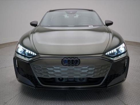 New 2026 Audi RS e-tron GT performance image 5