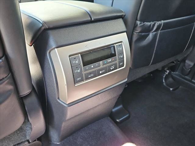Used 2015 Lexus GX 460 w/ Comfort Package AWD/4WD image 18