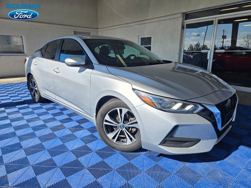 Used 2020 Nissan Sentra SV image 1