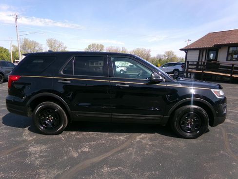 Used 2018 Ford Explorer 4WD Police Interceptor image 2
