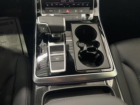 Used 2025 Audi Q8 Premium Plus AWD/4WD image 6