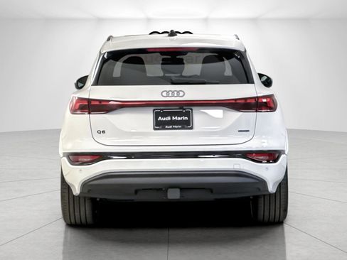 New 2025 Audi Q6 e-tron Premium Plus image 4