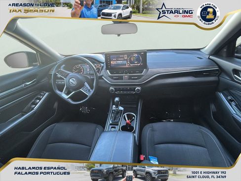 Used 2023 Nissan Altima 2.5 SV w/ SV Premium Package image 28