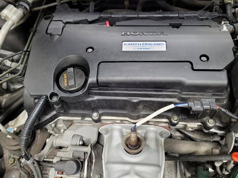 Used 2017 Honda Accord LX image 30