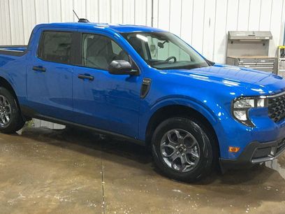 New 2025 Ford Maverick XLT w/ Equipment Group 302A