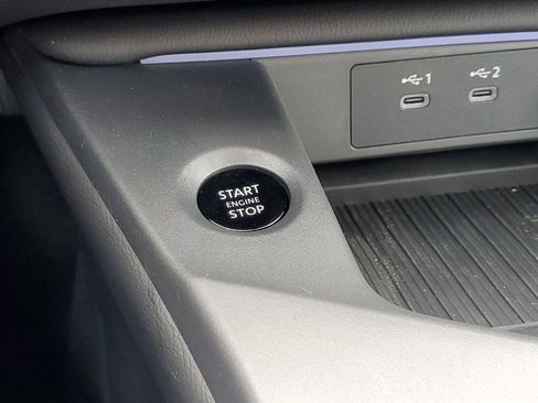 New 2026 Nissan Sentra SV w/ SV Convenience Package FWD image 29