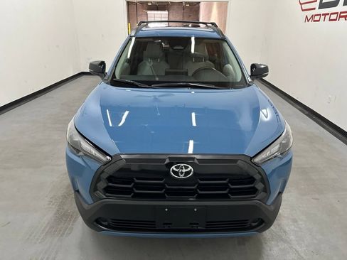 Used 2026 Toyota Corolla Cross LE FWD image 3