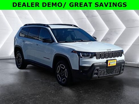 New 2026 Jeep Cherokee Laredo AWD/4WD image 8