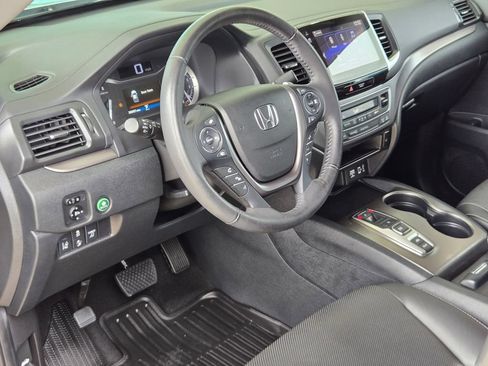 Used 2020 Honda Ridgeline RTL image 10