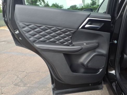 Used 2022 Mitsubishi Outlander SEL AWD/4WD image 11