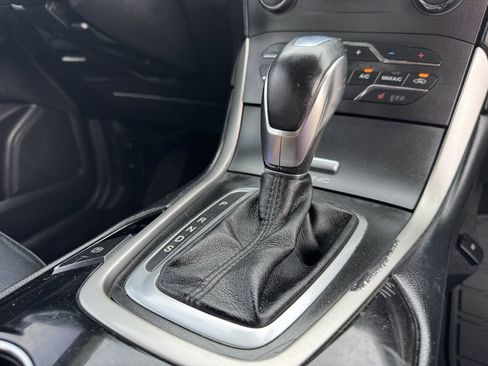 Used 2015 Ford Edge SEL w/ Equipment Group 201A AWD/4WD image 31