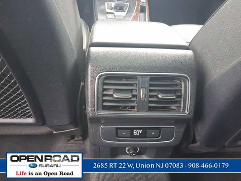 Used 2019 Audi Q5 2.0T Premium w/ Convenience Package image 11