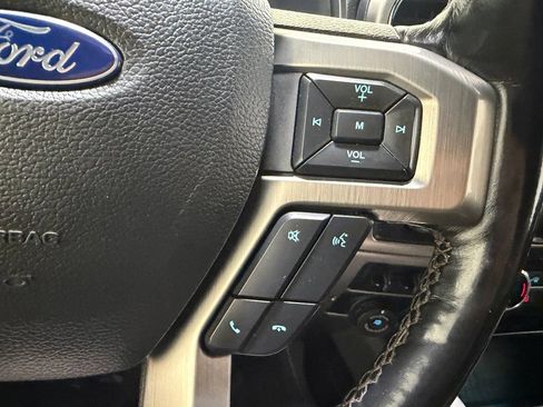 Used 2022 Ford F450 Platinum w/ FX4 Off-Road Package AWD/4WD image 27