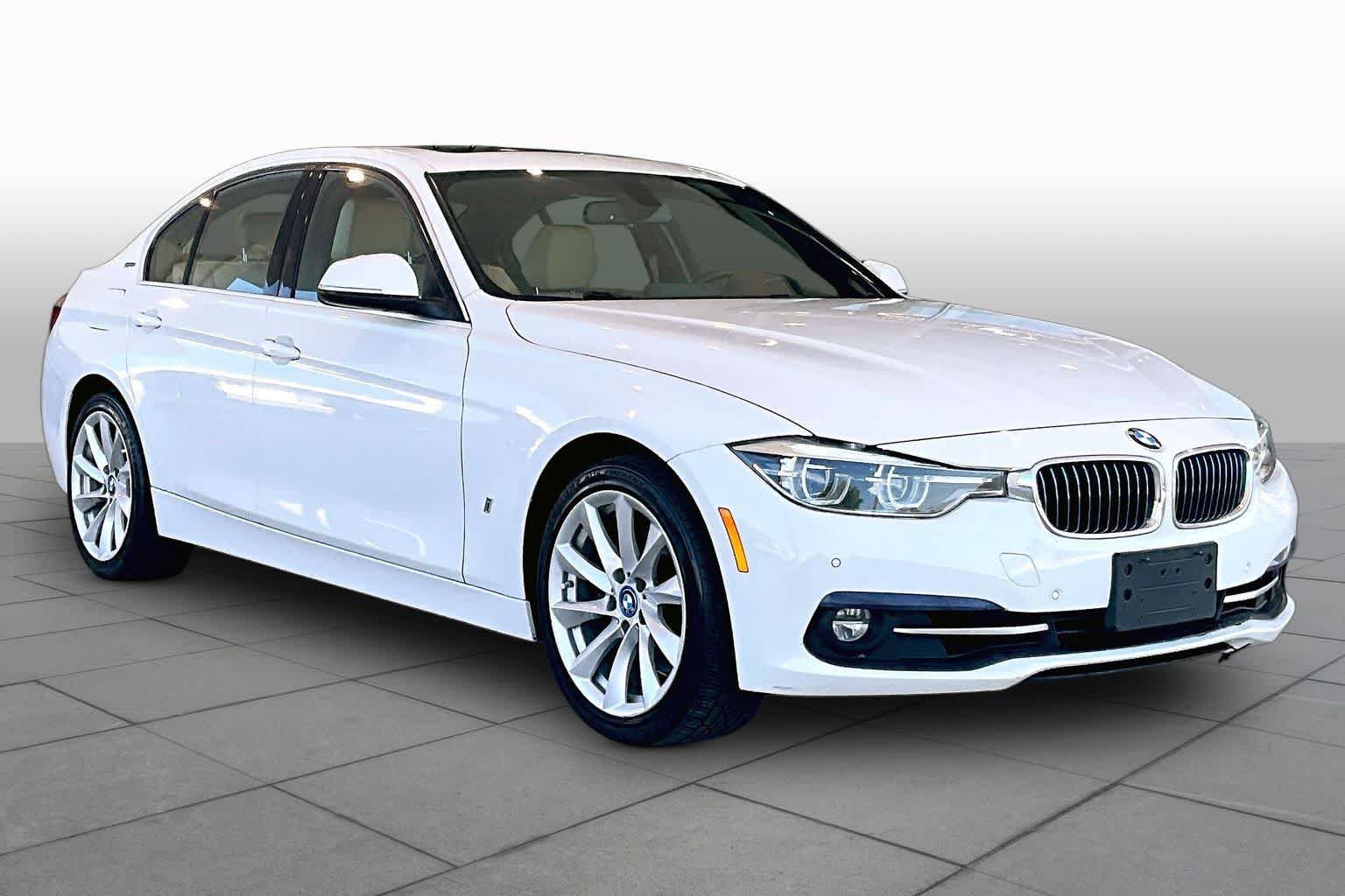 Used 2017 BMW 330e RWD image 2