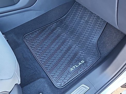 New 2026 Volkswagen Atlas Cross Sport SEL image 14