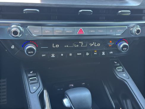 Used 2025 Kia Telluride SX Prestige X-Line AWD/4WD image 35