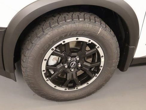 New 2025 Nissan Pathfinder Rock Creek image 7