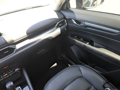 Used 2025 MAZDA CX-5 AWD 2.5 S w/ Preferred Package image 17
