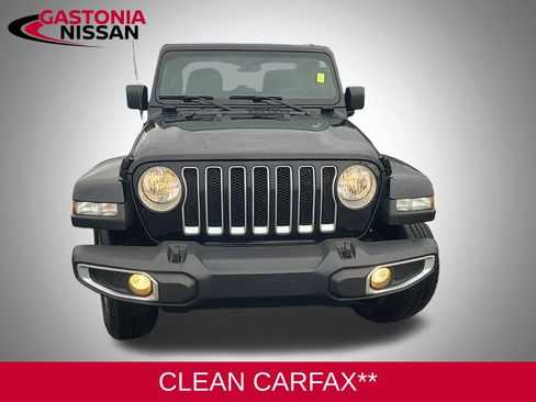 Used 2023 Jeep Wrangler Sahara image 5