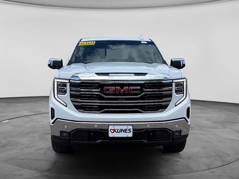 New 2026 GMC Sierra 1500 SLT w/ SLT Premium Plus Package AWD/4WD image 2