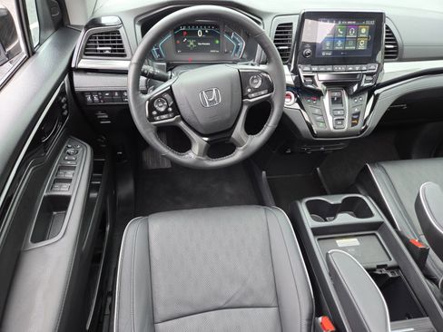 Certified 2024 Honda Odyssey Elite image 33