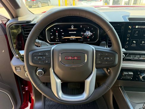 New 2026 GMC Sierra 1500 SLT w/ SLT Convenience Package AWD/4WD image 13