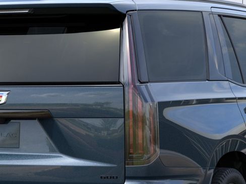 New 2026 Cadillac Escalade Platinum Sport AWD/4WD image 11