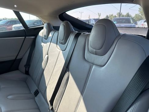 Used 2013 Tesla Model S Performance RWD image 22